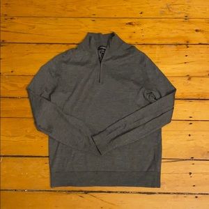 FLASH SALE: Express quarter zip